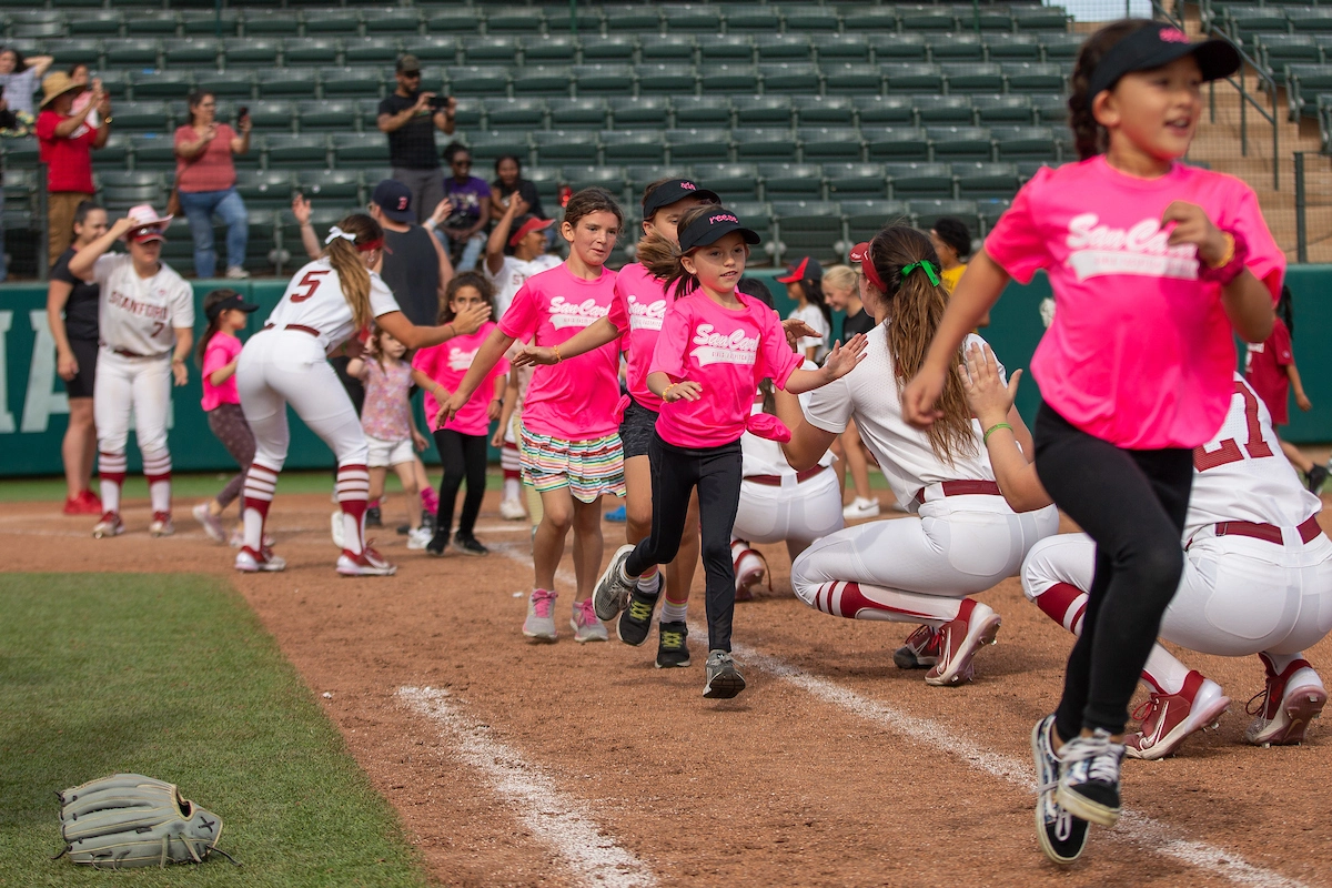 College World Series within reach for Stanford Softball 1 College World Series within reach for Stanford Softball