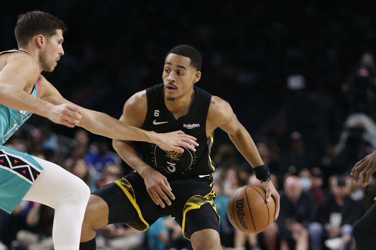 Golden State Warriors v San Antonio Spurs