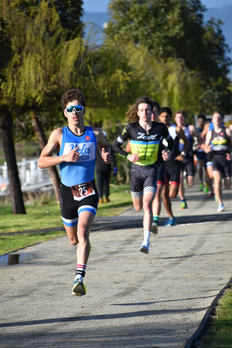 Over 600 competitors race in 17th annual Treeathlon 1 Stanford Triathlon