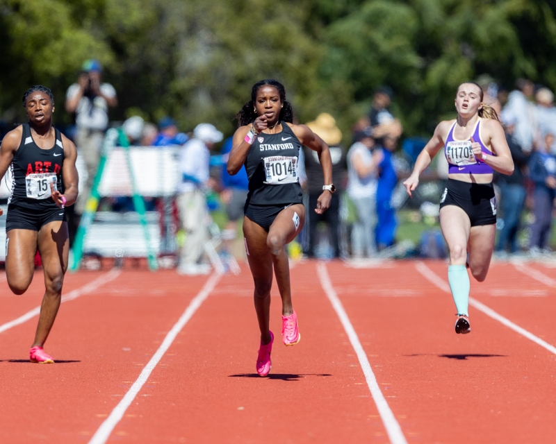 This Week in Sports: Three teams win conference titles, seven players headed to NFL 4 Three sprinters run along the track during a race