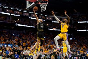 Stephen Curry, Golden State Warriors and LeBron James, Los Angeles Lakers
