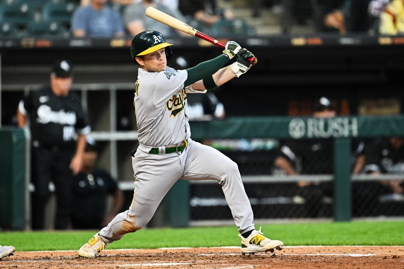 Oakland Athletics v Chicago White Sox