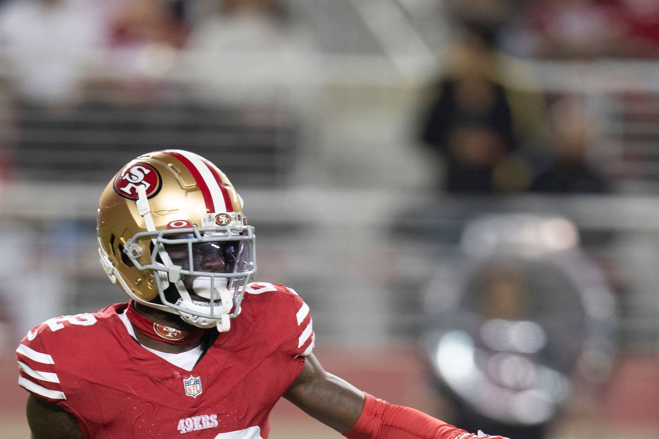 Los Angeles Chargers v San Francisco 49ers