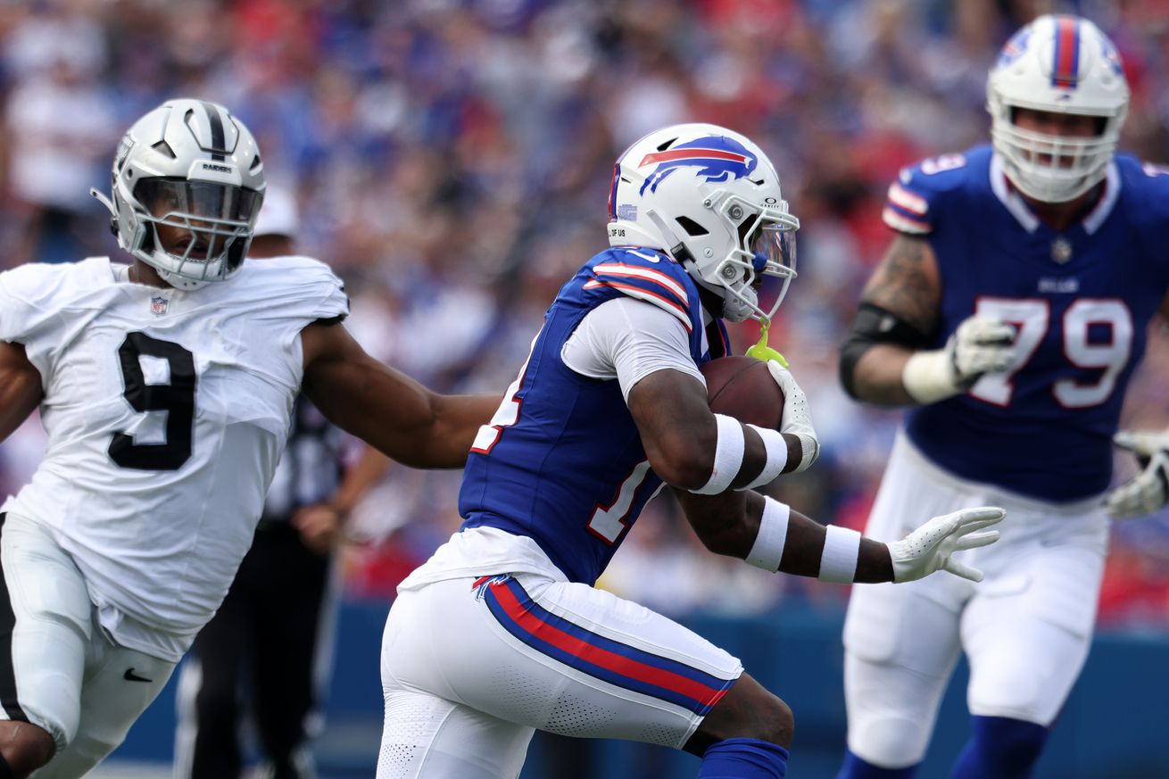 Las Vegas Raiders v Buffalo Bills