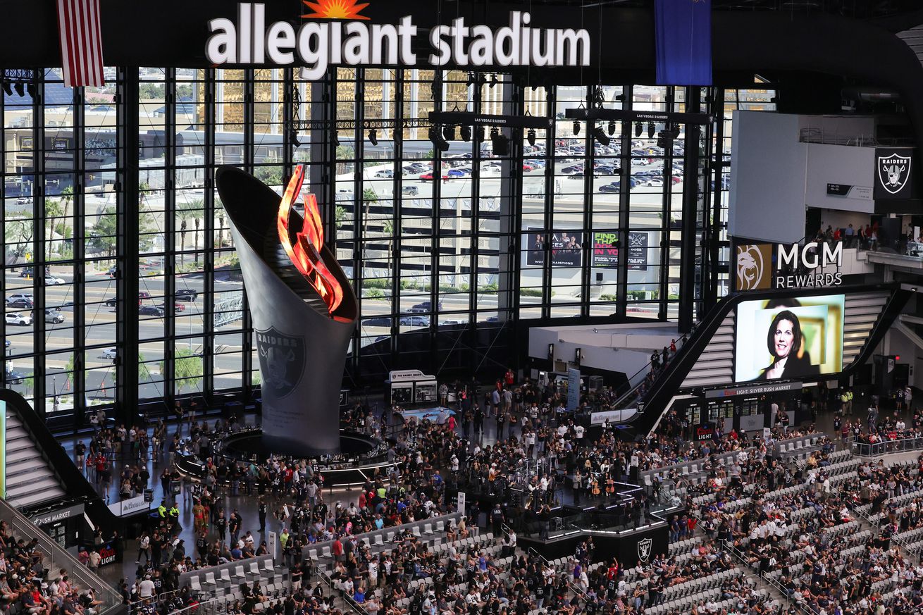 New England Patriots v Las Vegas Raiders