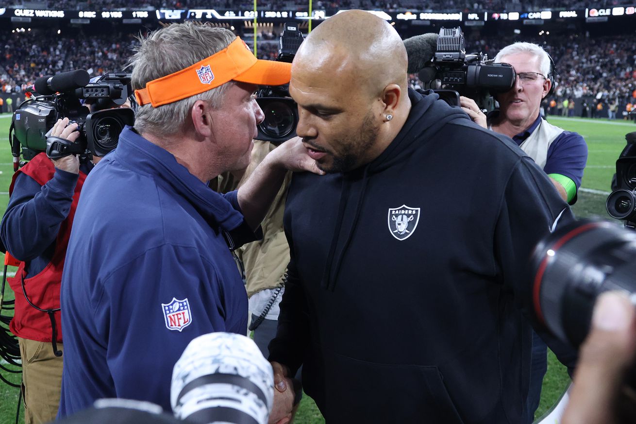 Denver Broncos v Las Vegas Raiders