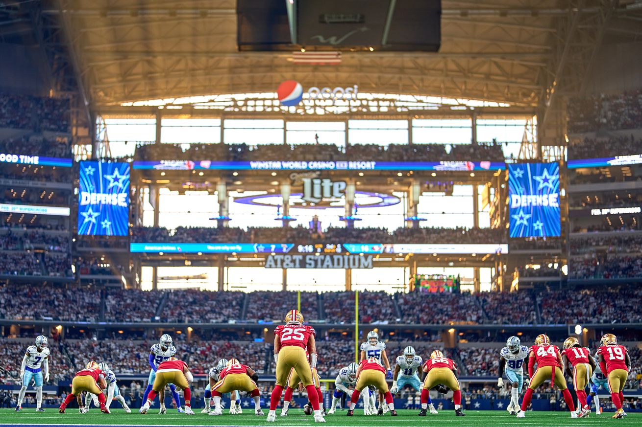 NFL: JAN 16 NFC Wild Card - 49ers at Cowboys