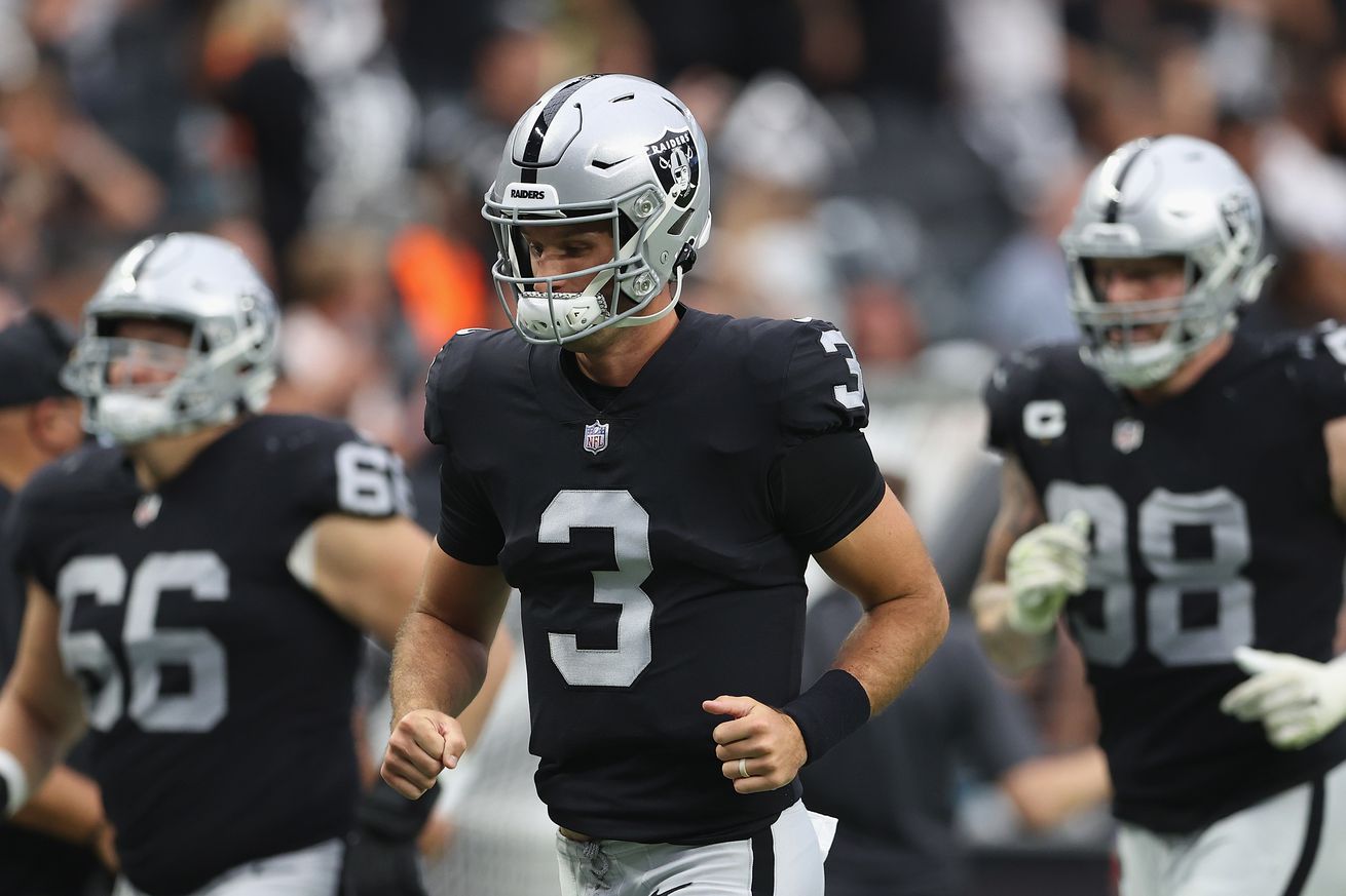 Miami Dolphins v Las Vegas Raiders