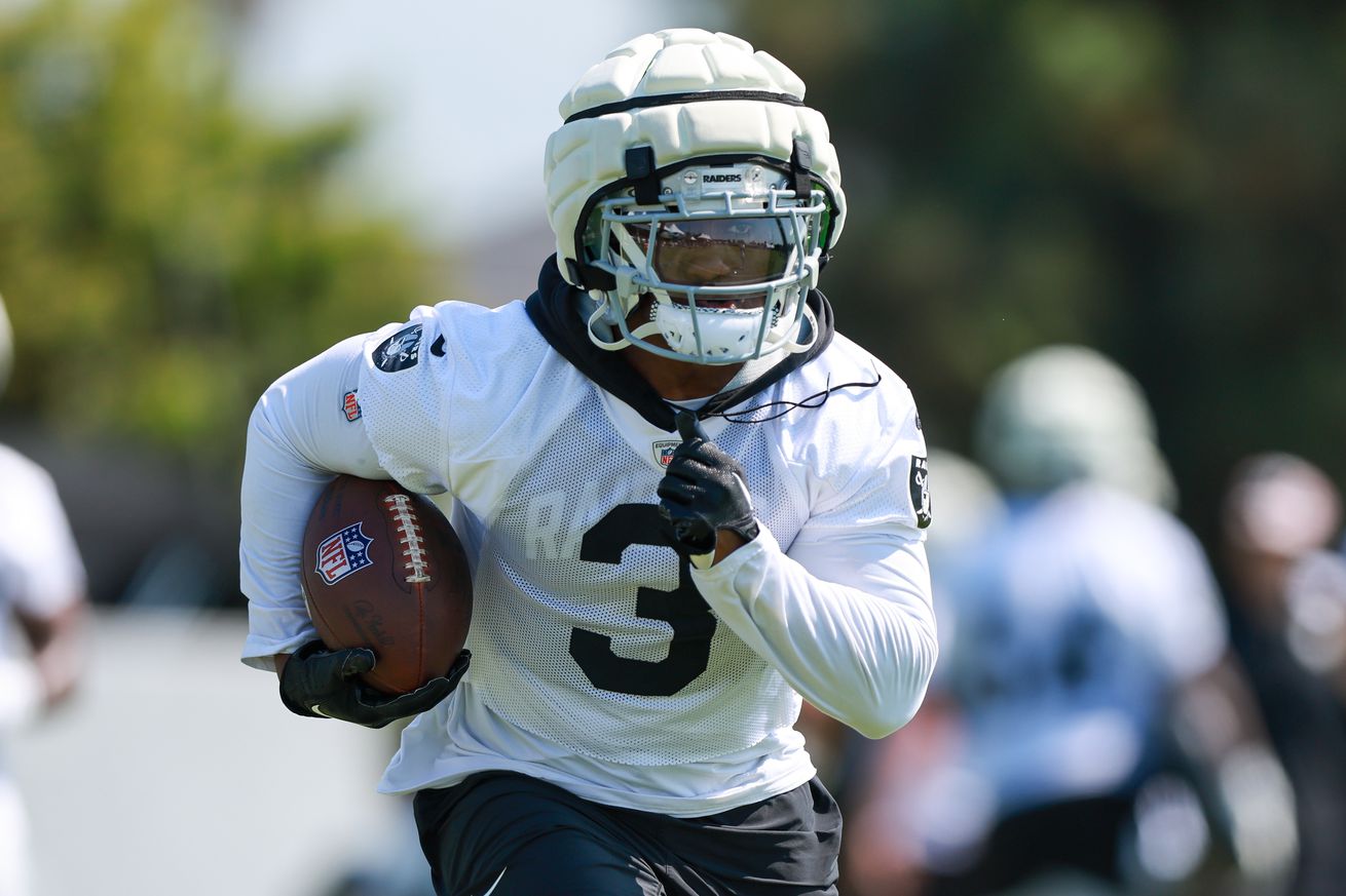 NFL: JUL 25 Raiders Training Camp
