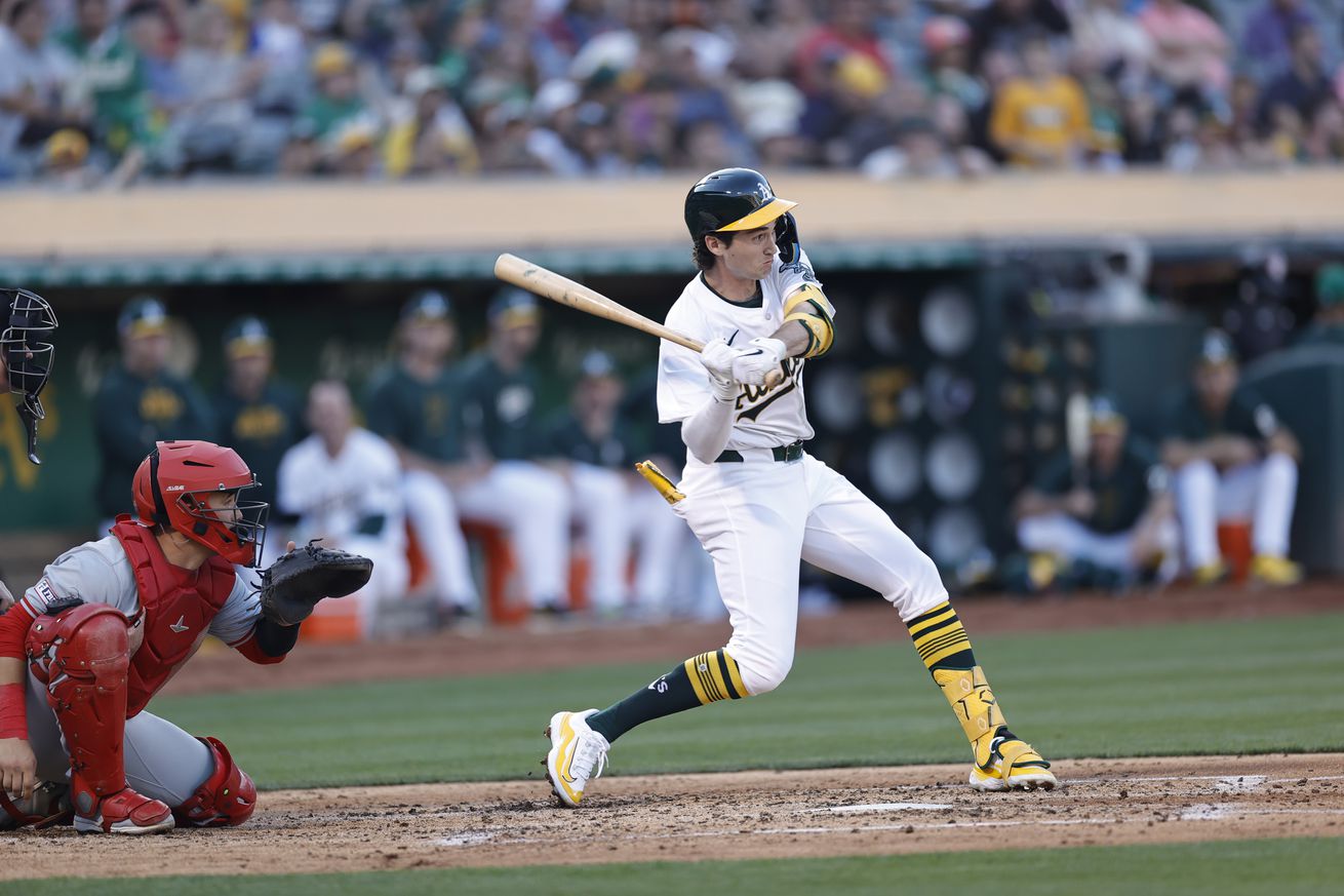 Los Angeles Angels v Oakland Athletics
