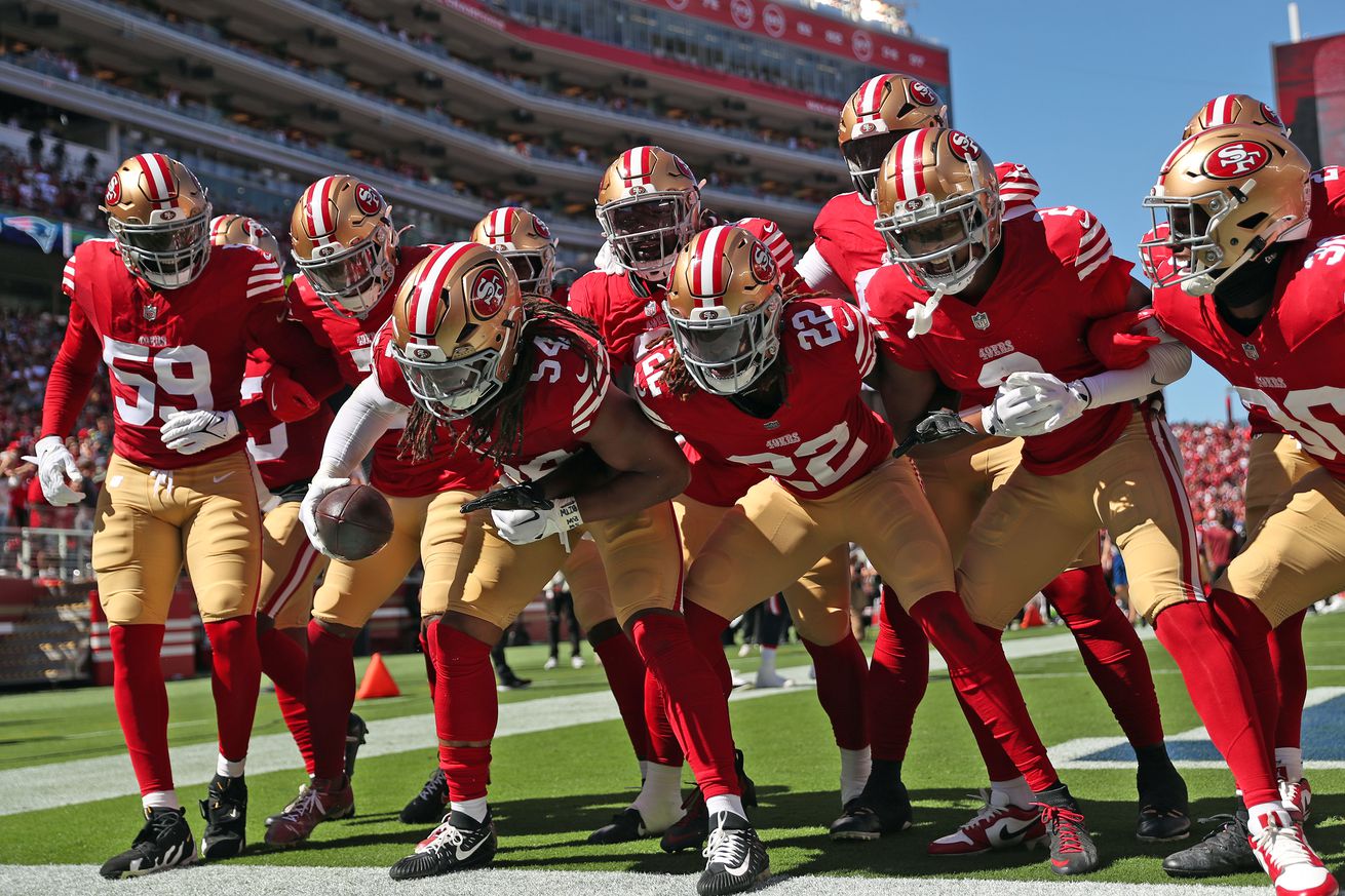 San Francisco 49ers play New England Patriots During NFL Game At Levi’s Stadium