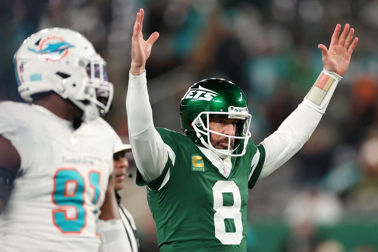 Miami Dolphins v New York Jets