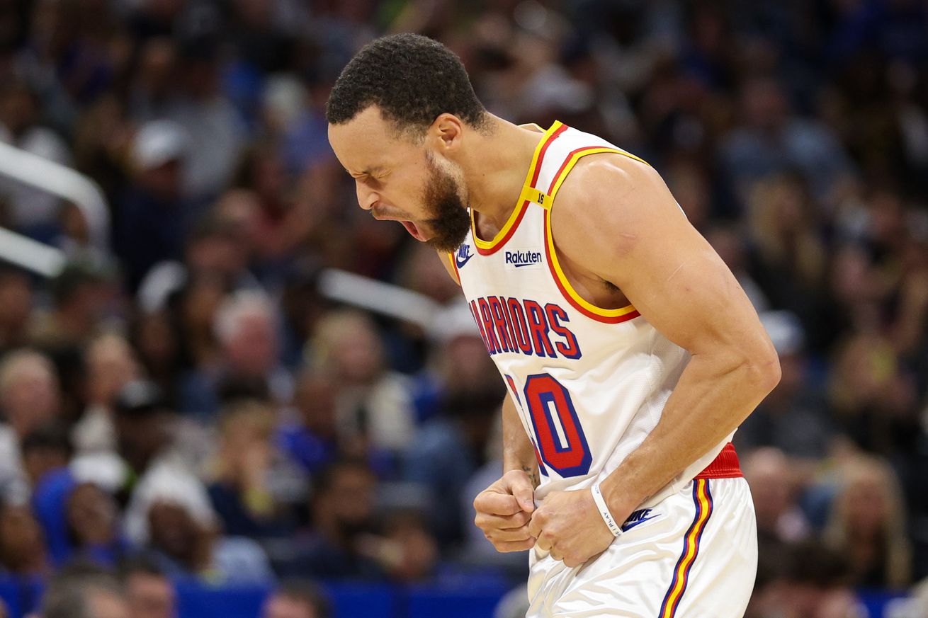 Steph Curry yelling in excitement after a basket.