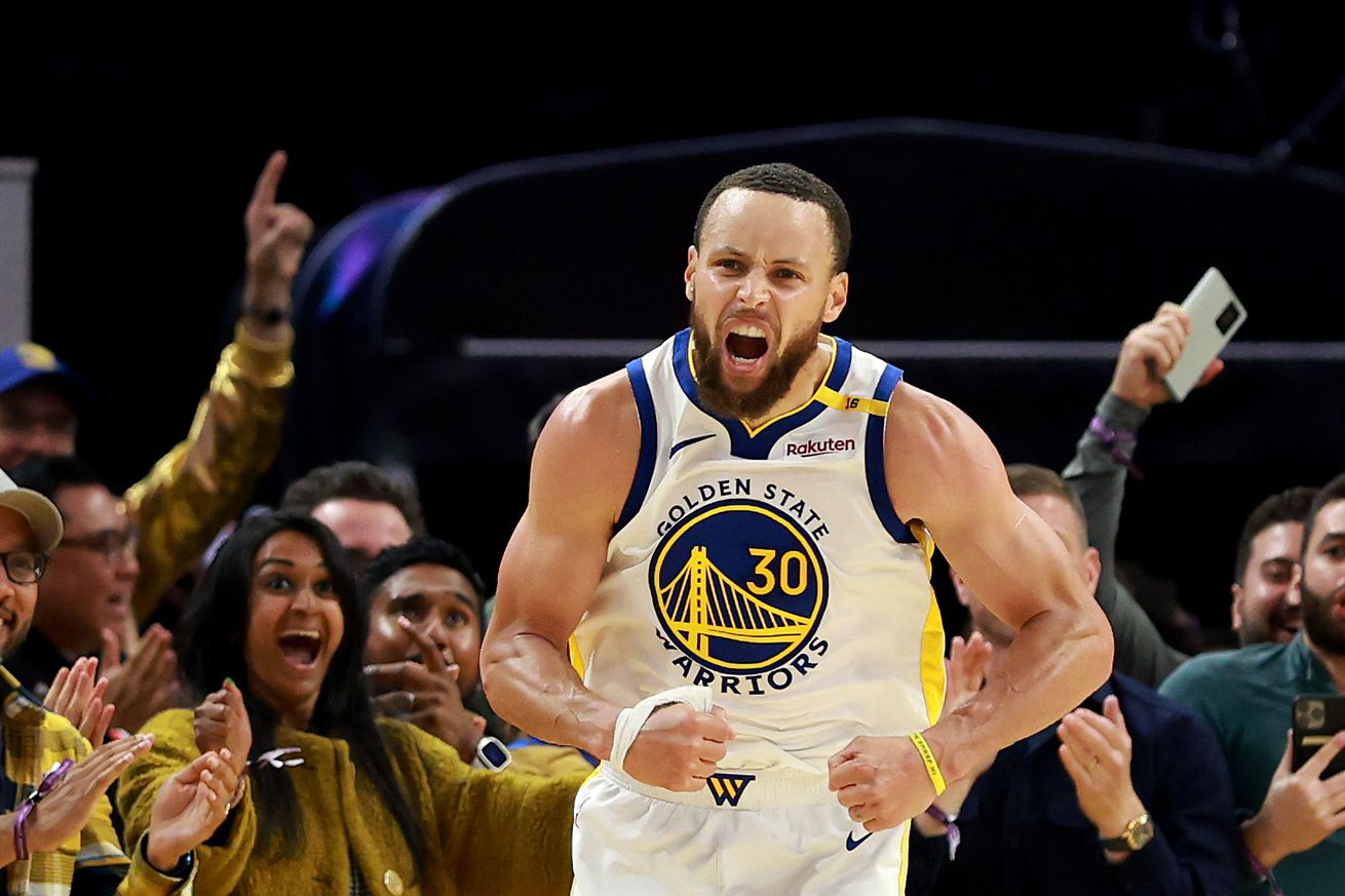 Memphis Grizzlies v Golden State Warriors - Play-In Tournament