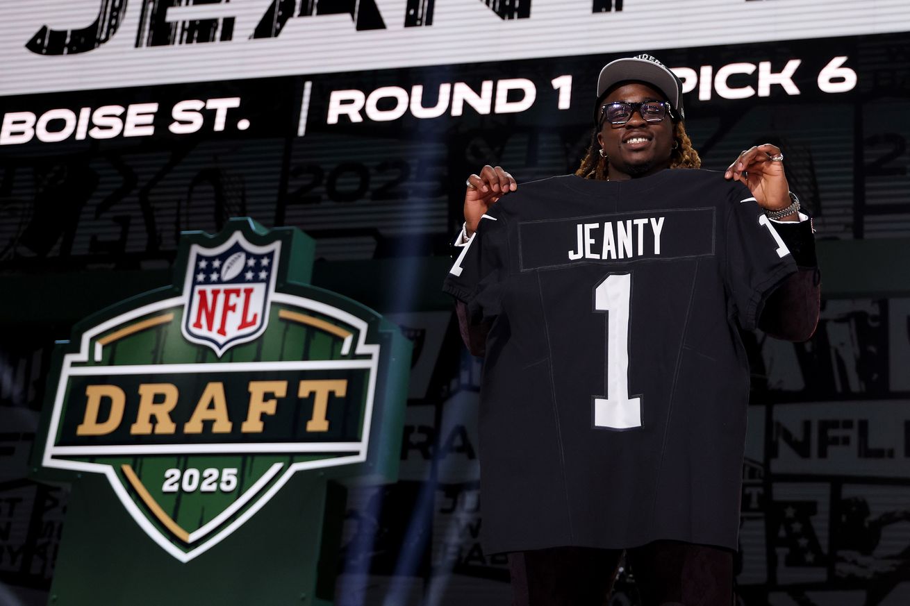 2025 NFL Draft - Round 1