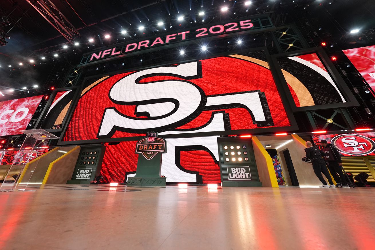2025 NFL Draft - Round 1