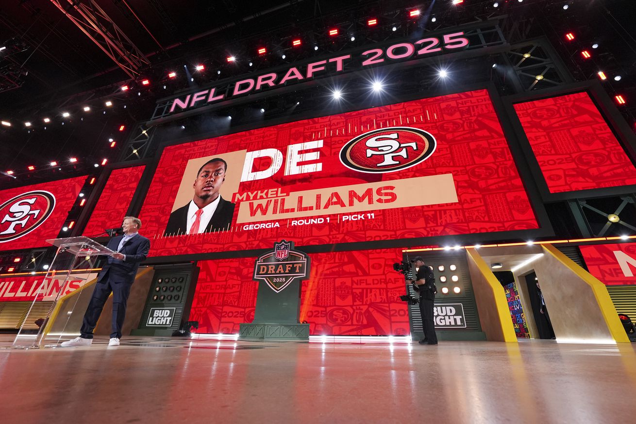 2025 NFL Draft - Round 1