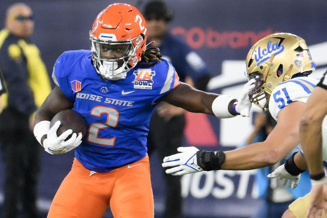 NCAA Football: LA Bowl-UCLA at Boise State