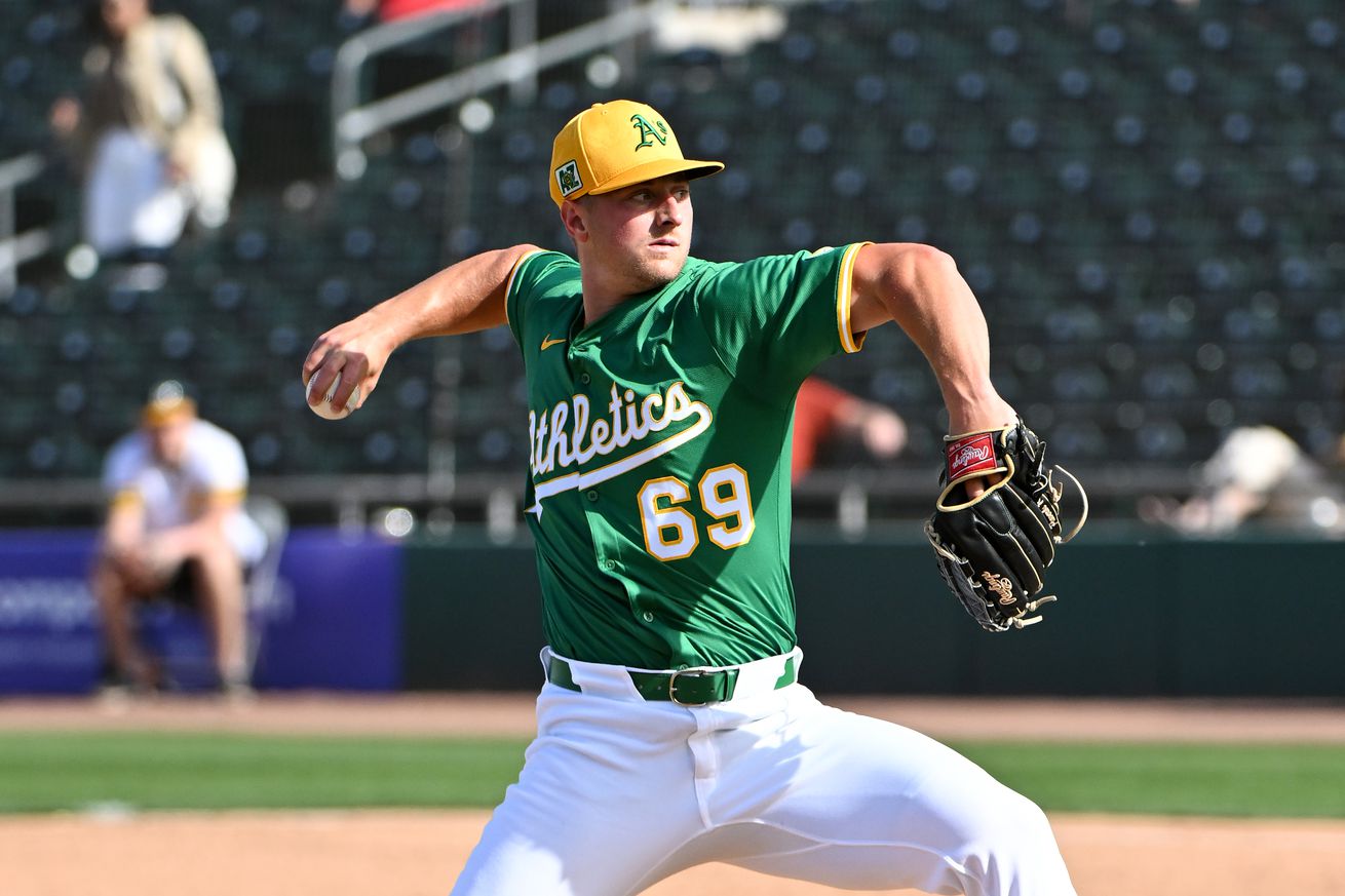 Cincinnati Reds v Athletics