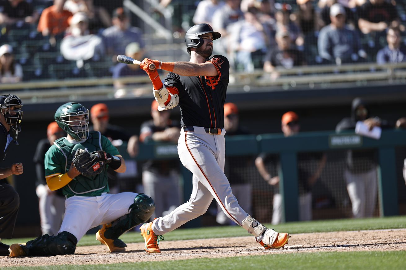 Bryce Eldridge swinging a bat.