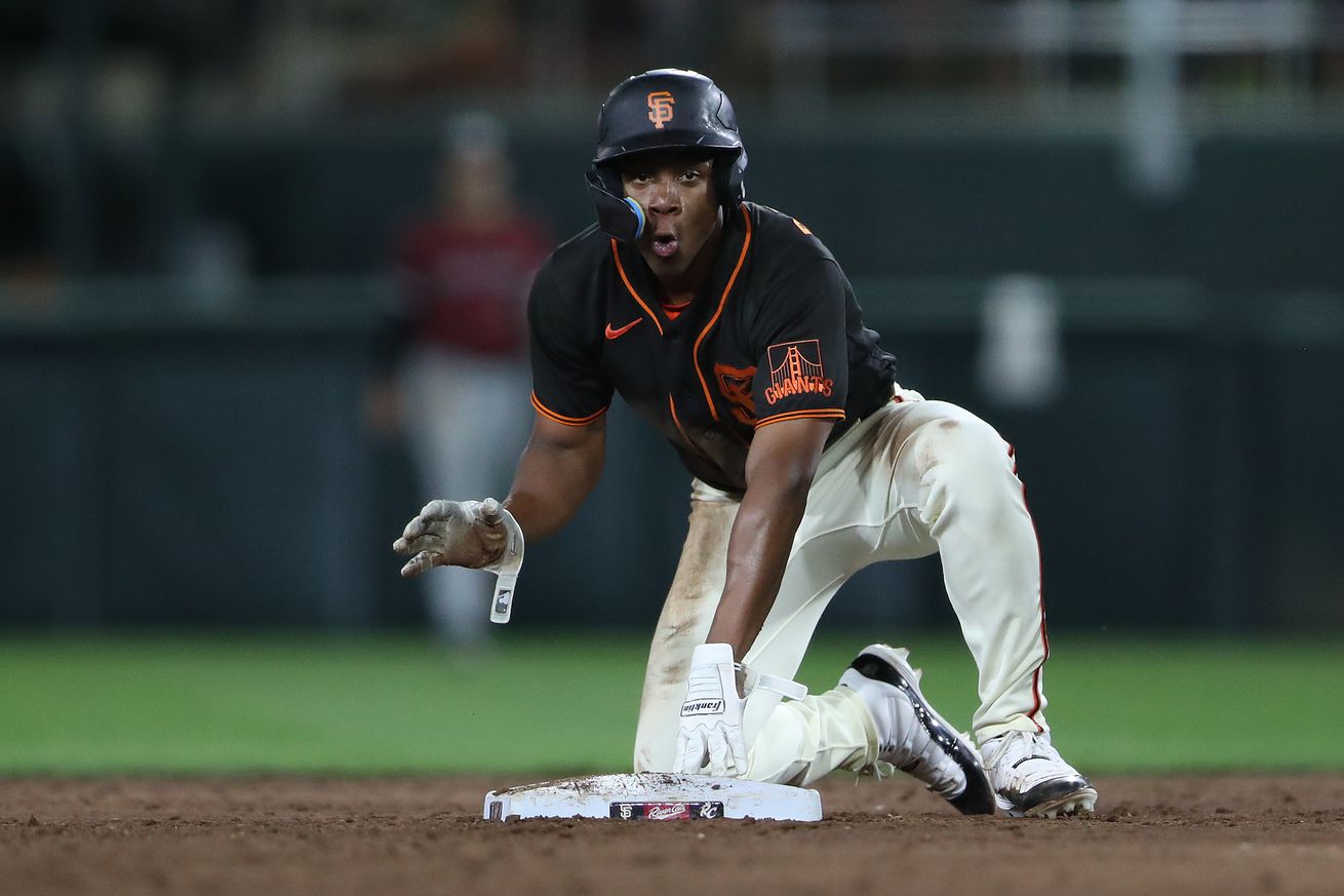 Bo Davidson kneeling on second base.